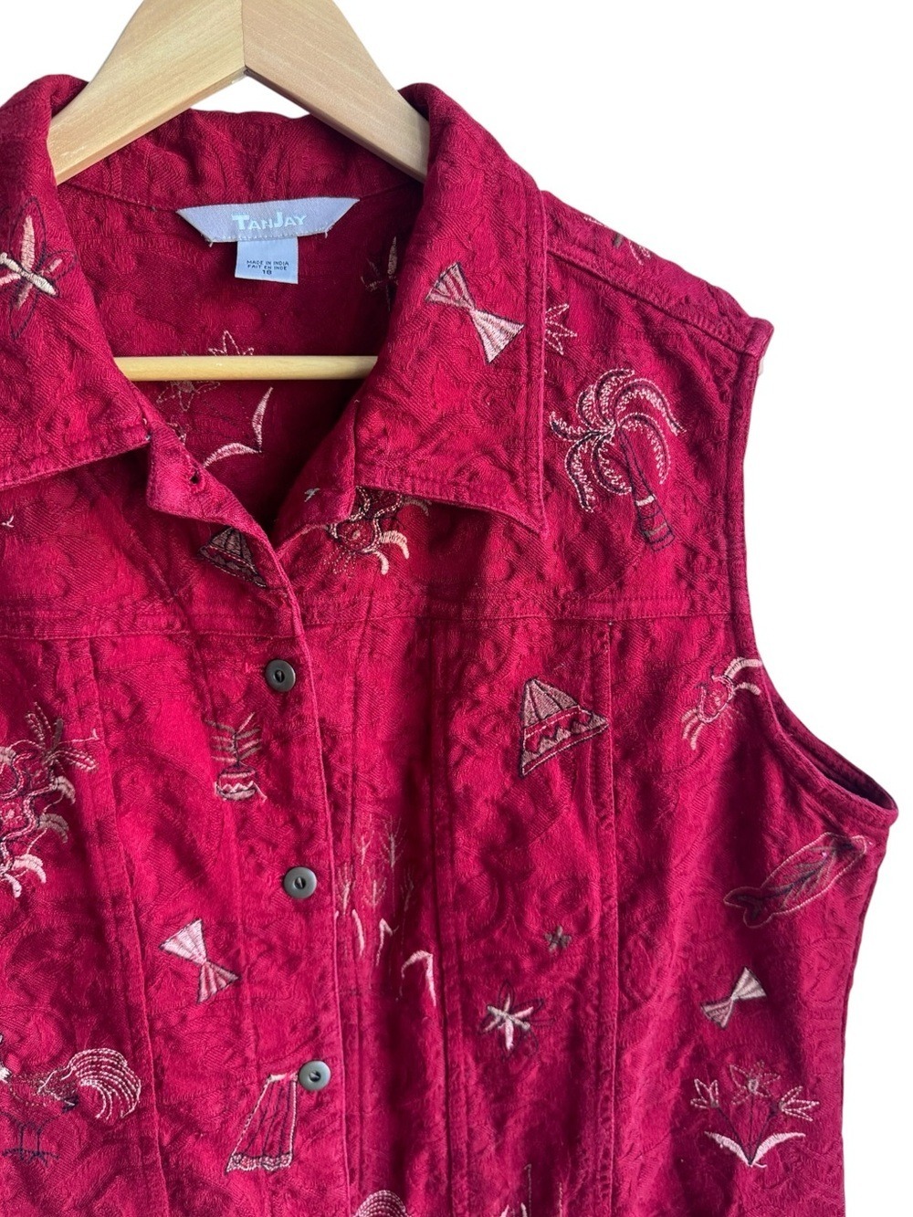 TanJay Artsy Embroidered Cotton Vest Womens 18 Dark Red Outdoor Statement Fall